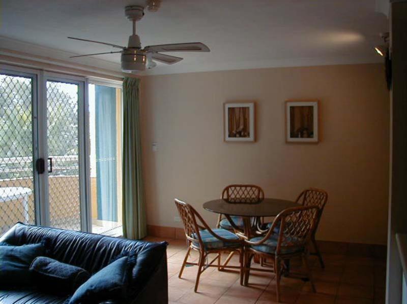 Palm Beach Holiday Resort Гоулд Коуст Стая снимка
