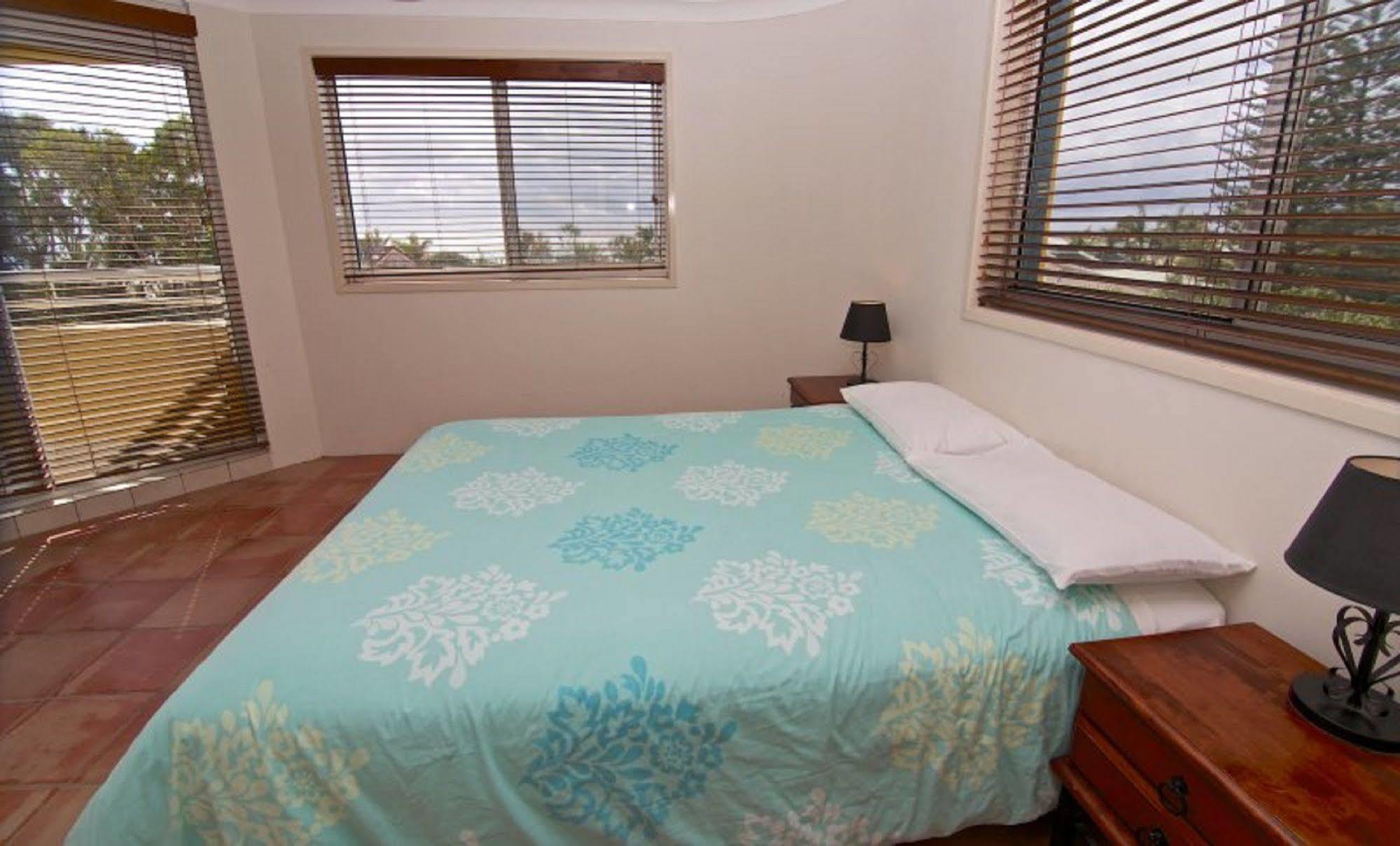 Palm Beach Holiday Resort Гоулд Коуст Екстериор снимка